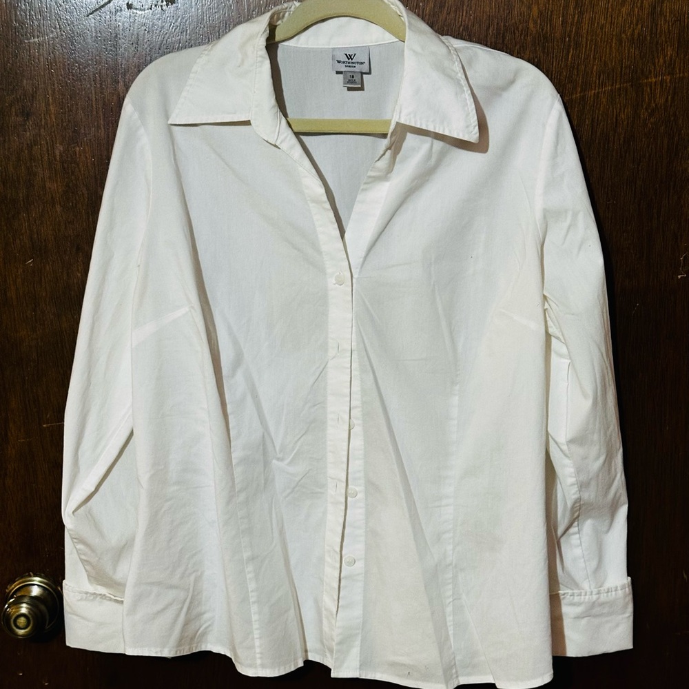 Worthington Ivory Stretch Blouse